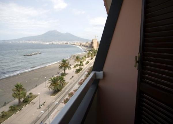 stabiahotel it weekend-romantico-castellammare-di-stabia-in-hotel-4-stelle-vista-mare 022