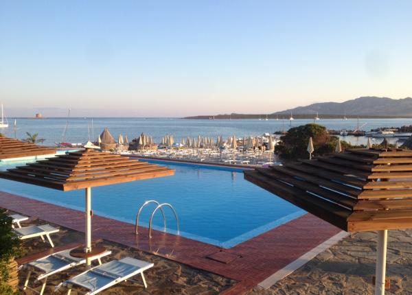 hotelcalarosa en special-late-july-offer-at-hotel-by-the-sea-in-sardinia 021
