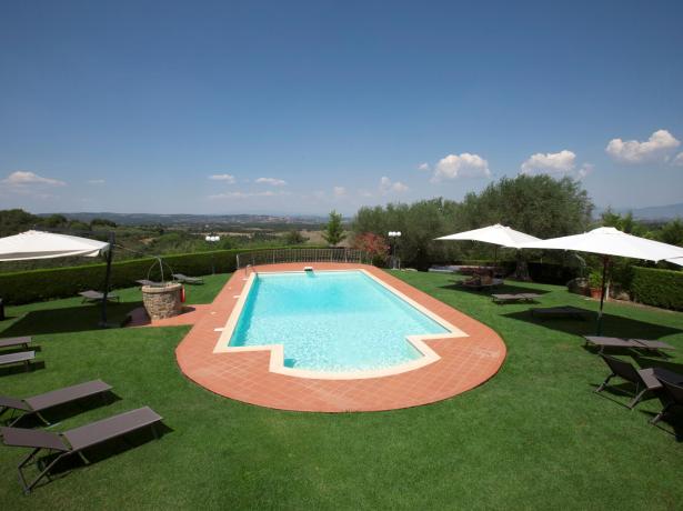 poggioparadisoresort it hotel-con-spa-val-di-chiana-vicino-a-siena 004