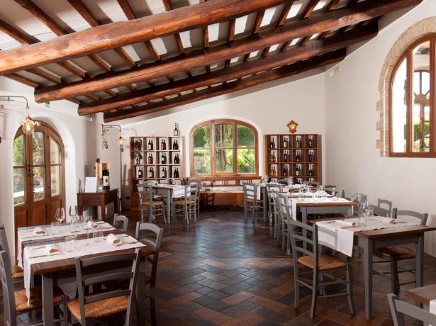 poggioparadisoresort it soggiorno-e-degustazione-in-toscana 005