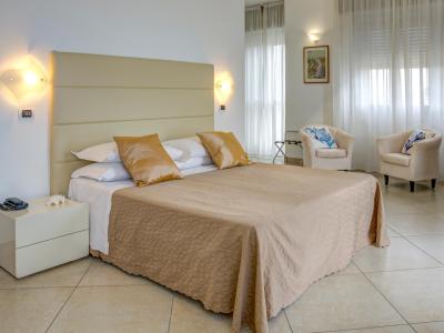 hotelcarltonbeach it offerta-luglio-a-rimini-in-hotel-per-famiglie 031