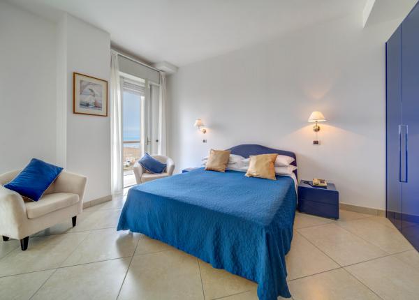 hotelcarltonbeach de angebot-ostern-in-rimini-im-strandhotel 023