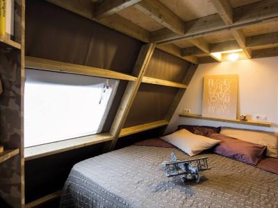 campingrivablu it offerta-vacanze-sul-lago-di-garda-in-camping-village-con-spiaggia 016