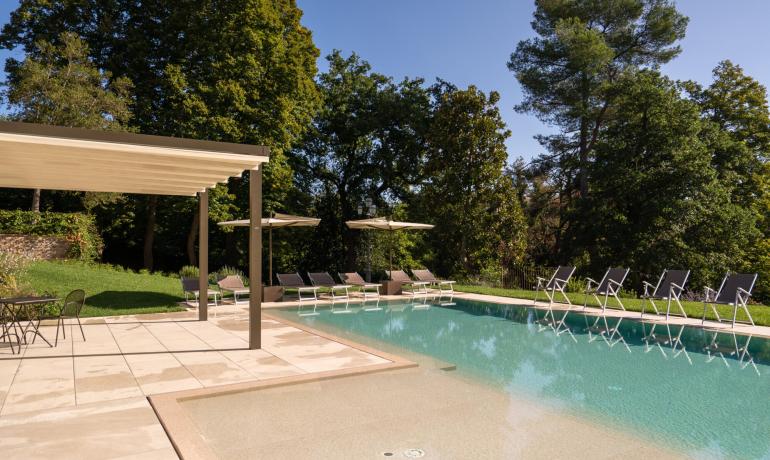 homelikevillas en christmas-and-new-year-offer-for-holidays-in-villa-in-italy 008