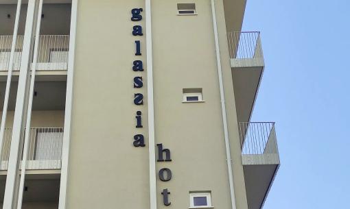 hotelgalassiarimini en offer-in-a-hotel-near-the-sea-in-rimini-for-the-month-of-august 015