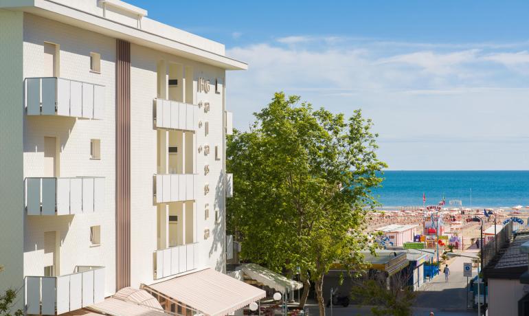 hotelgalassiarimini it offerta-luglio-in-hotel-a-rimini-vicino-al-mare 017