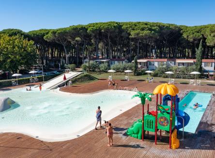In June, Summer gets into full swing: enjoy it at Pineta sul Mare!