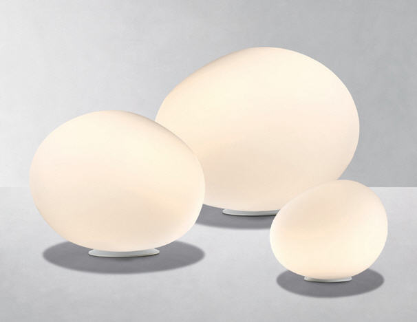 Lampada Da Tavolo Foscarini.Poly Gregg X Large Lampada Da Tavolo Di Foscarini Pianeta Luce