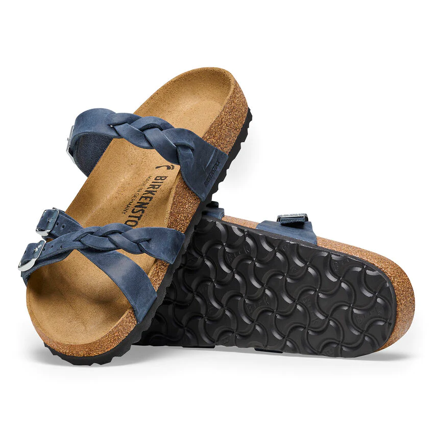 Navy blue best sale patent leather birkenstocks