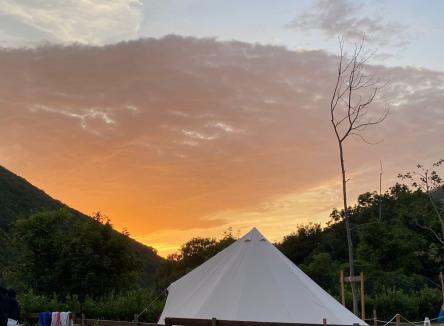 IL CAMPEGGIO GLAMOUR: GLAMPING per la coppia e per la famiglia (4 persone)